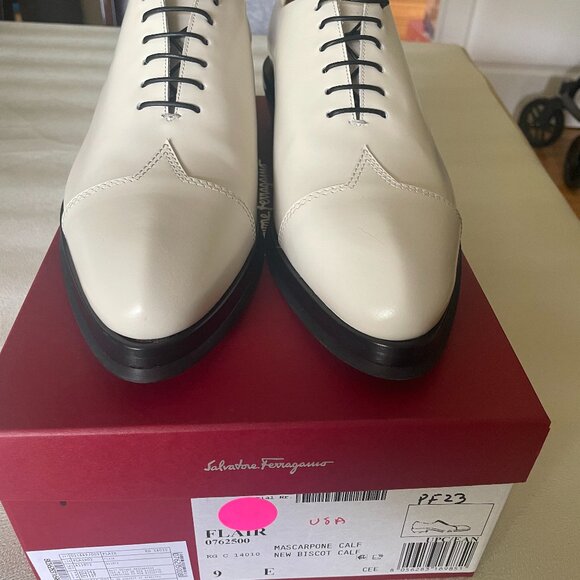 Ferragamo Men\'s Flair Mascarpone New Biscot White Rare Oxfords 9 E main image 9